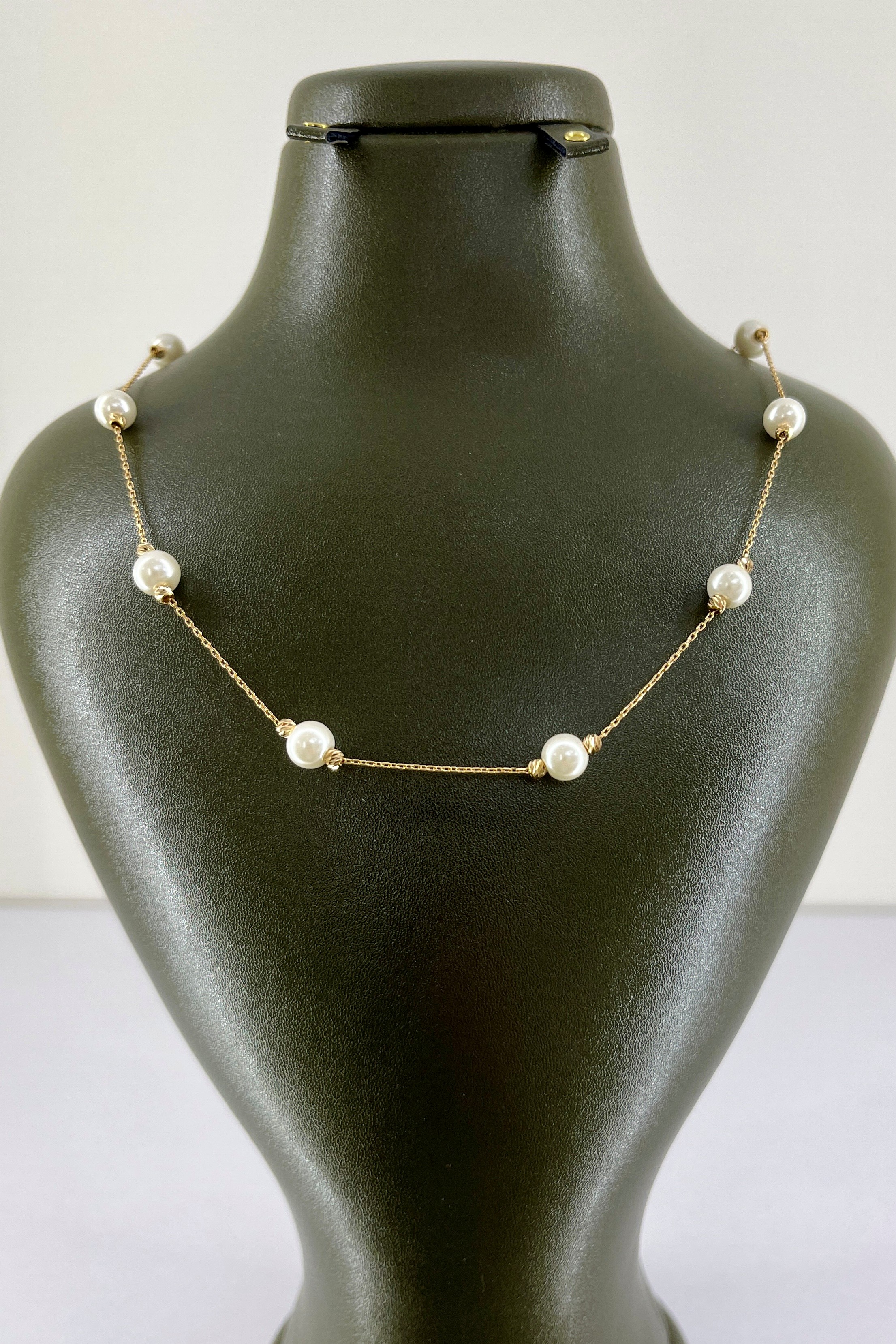 گردنبند طلا ۱۸ عیار – مروارید – گالری طلای پارسین