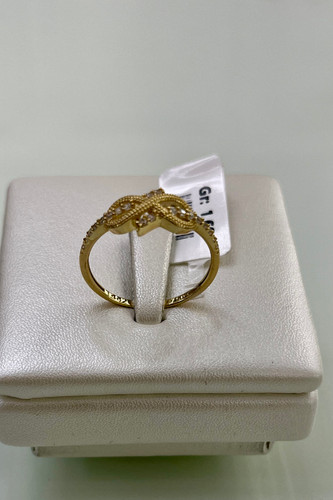 انگشتر طلا ۱۸ عیار نگین دار – مدلهای زنانه گره بی نهایت – گالری طلای پارسین