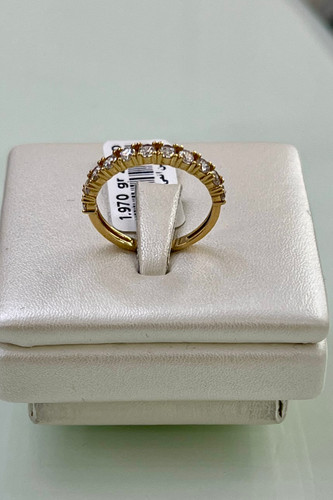 انگشتر طلا ۱۸ عیار نگین دار – مدلهای زنانه مناسب نامزدی و عروس – گالری طلای پارسین