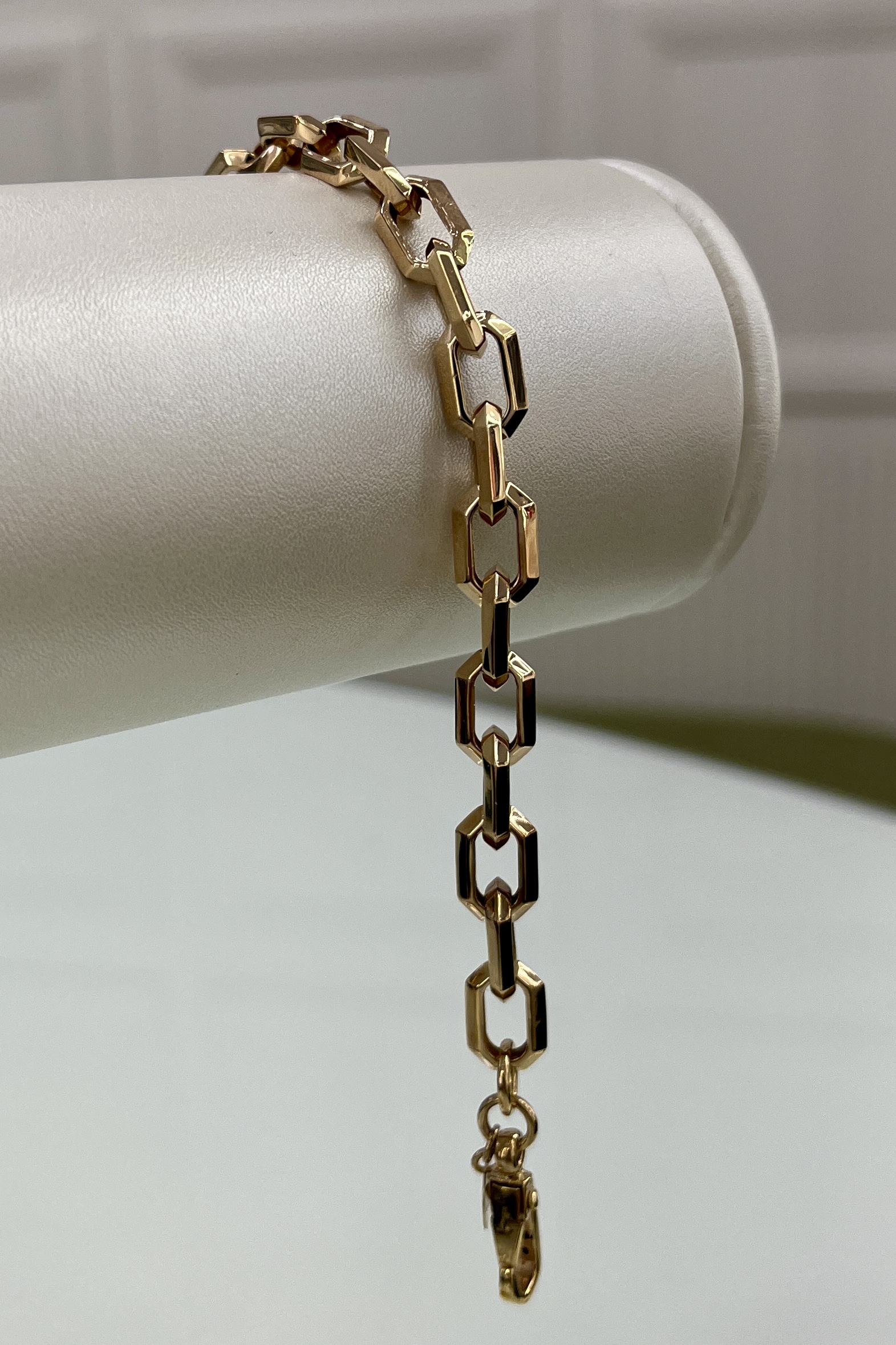 دستبند طلا زنانه هرمس – گالری طلای پارسین