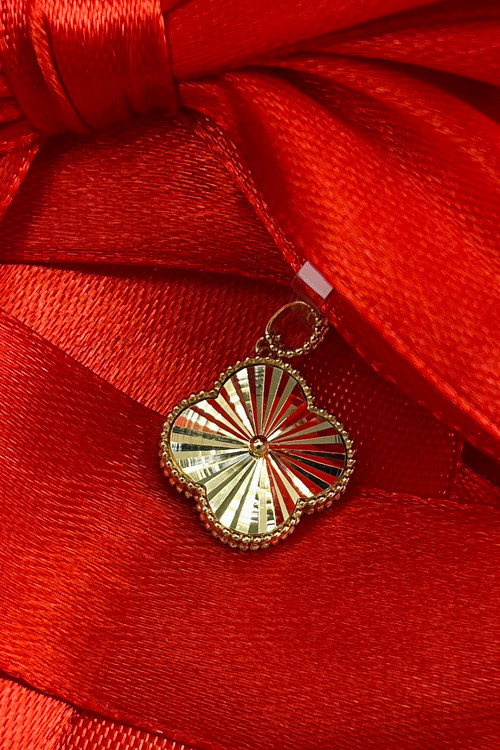 آویز گردنی طلا ۱۸ عیار ونکلیف سبک – مدلهای زنانه – گالری طلای پارسین