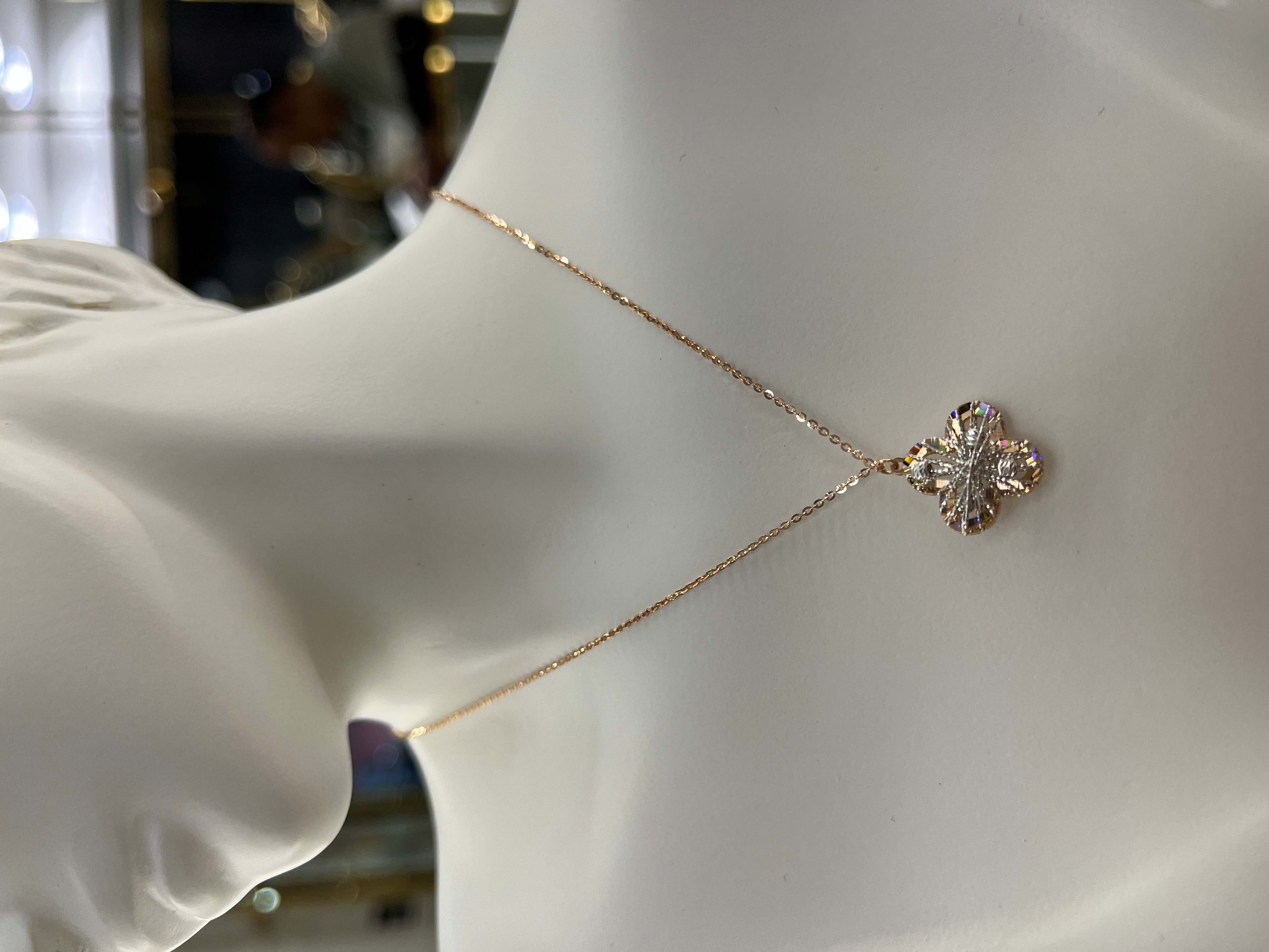 گردنبند طلا ۱۸ عیار لوکس– گالری طلای پارسین