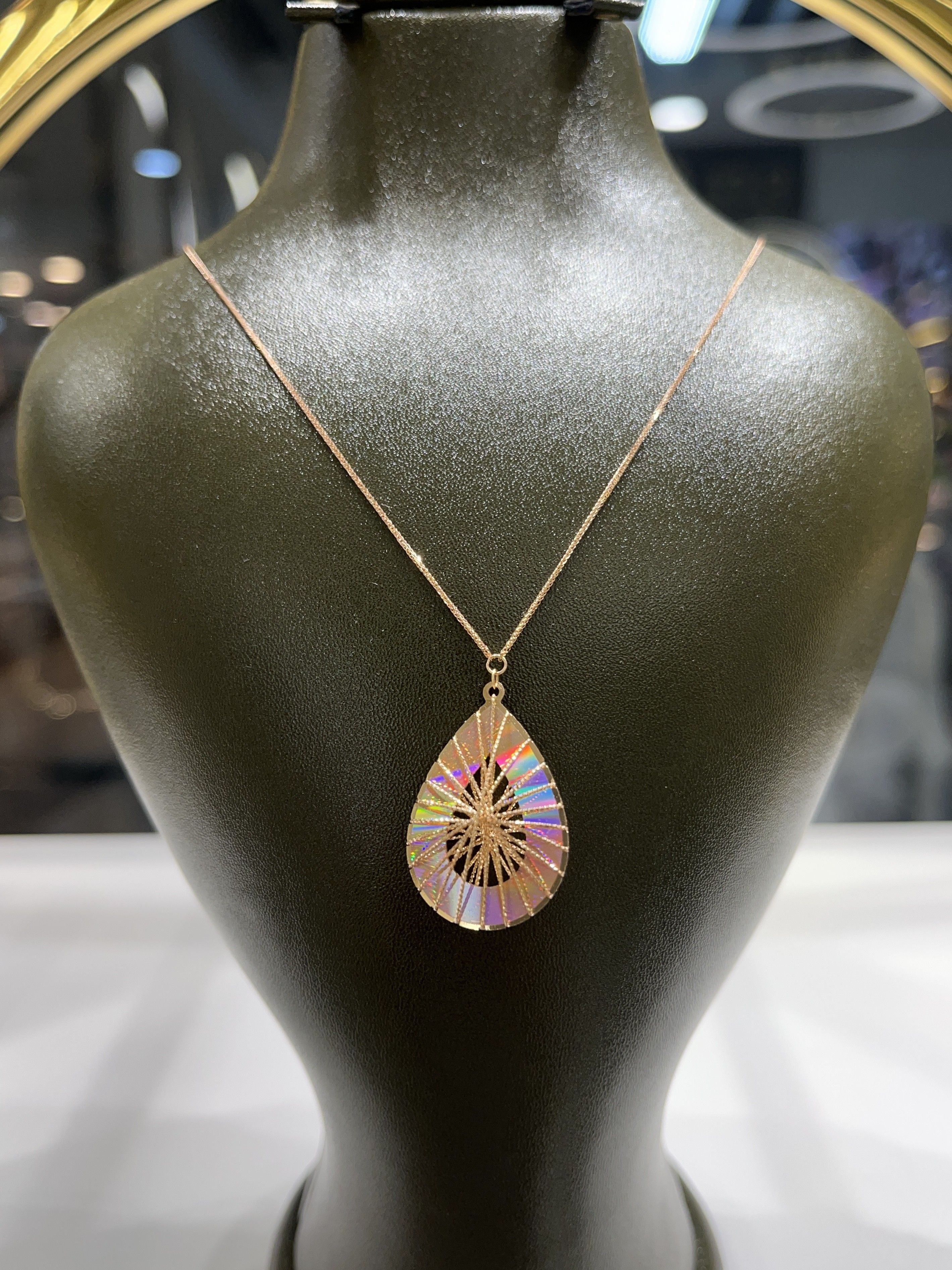 گردنبند طلا ۱۸ عیار لوکس– گالری طلای پارسین