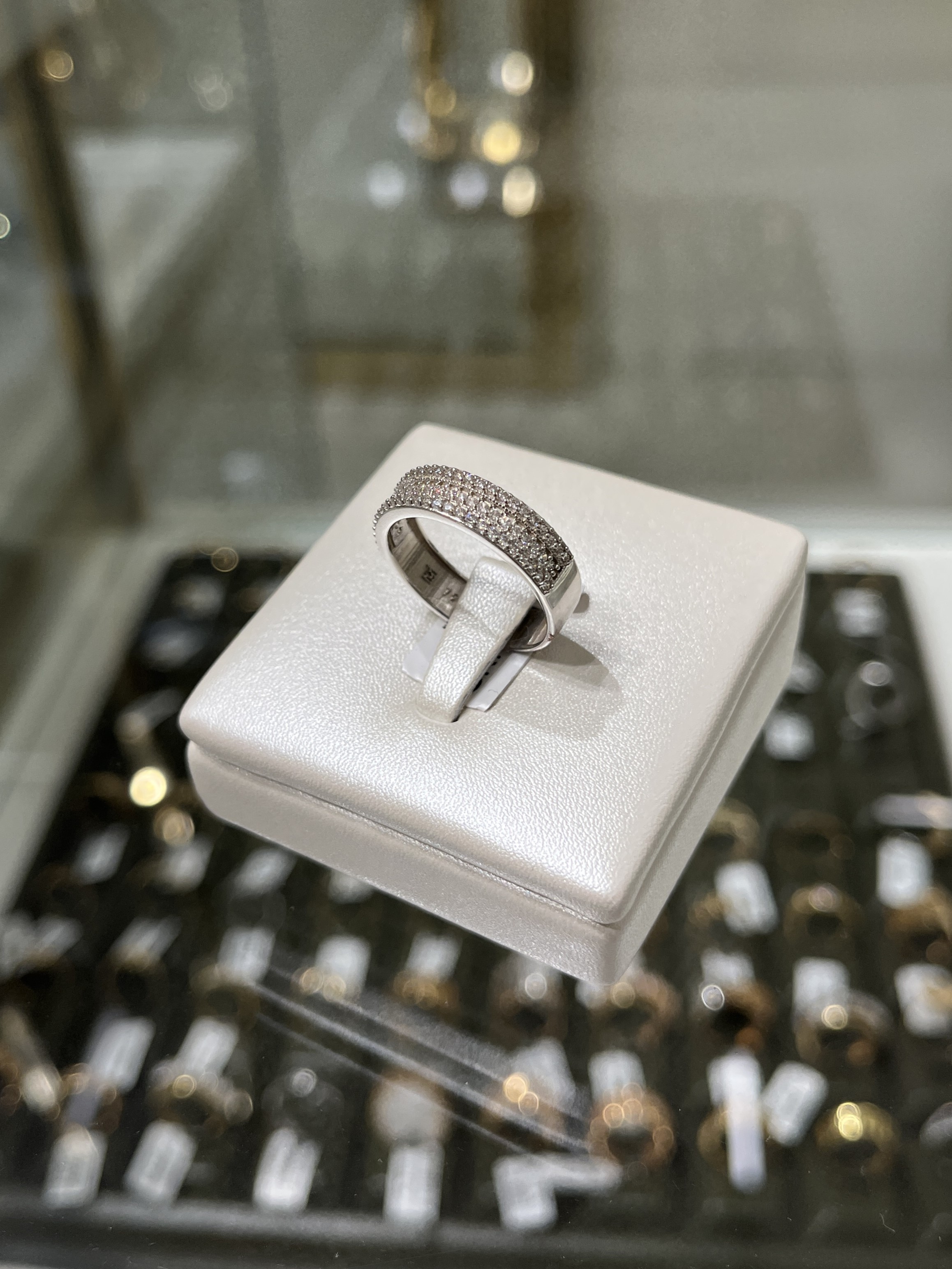 انگشتر طلا ۱۸ عیار – مدل‌های زنانه  – گالری طلای پارسین