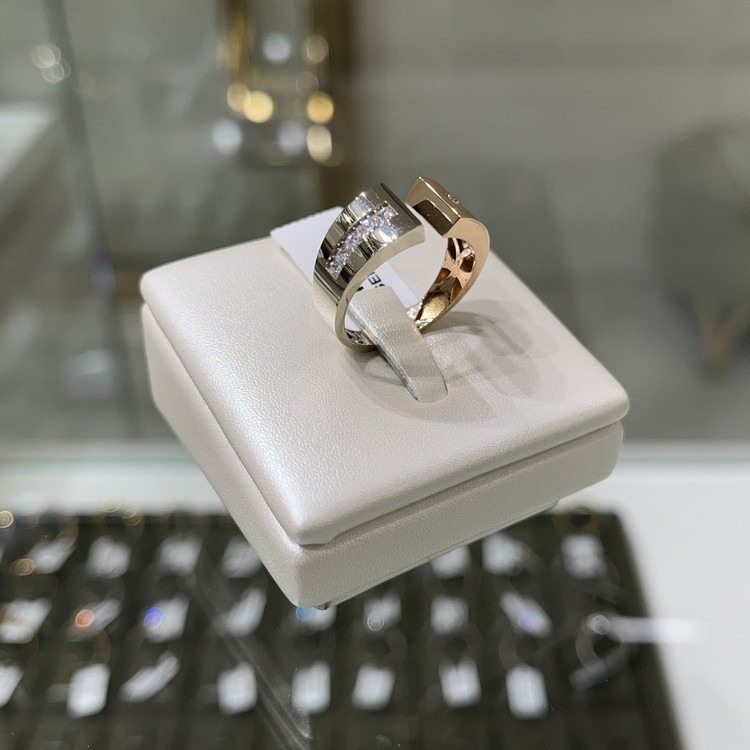 انگشتر طلا ۱۸ عیار رزندرف – مدلهای زنانه – گالری طلای پارسین